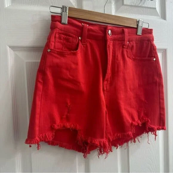 Risen Jeans Fiesta Red Denim Frayed Shorts size small NWT - Picture 3 of 9